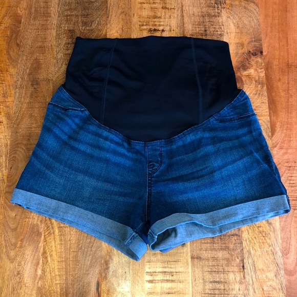 Isabel Maternity by Ingrid & Isabel Pants - Isabel Maternity denim shorts “midi short” size 12